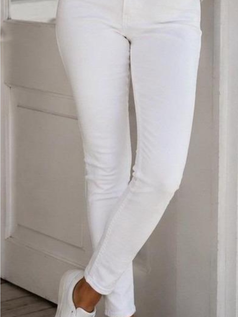Lauren Ralph Lauren White Skinny Jeans, size 4